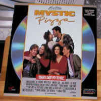 Mystic Pizza Rare LaserDisc Annabeth Gish Julia Roberts Comedy